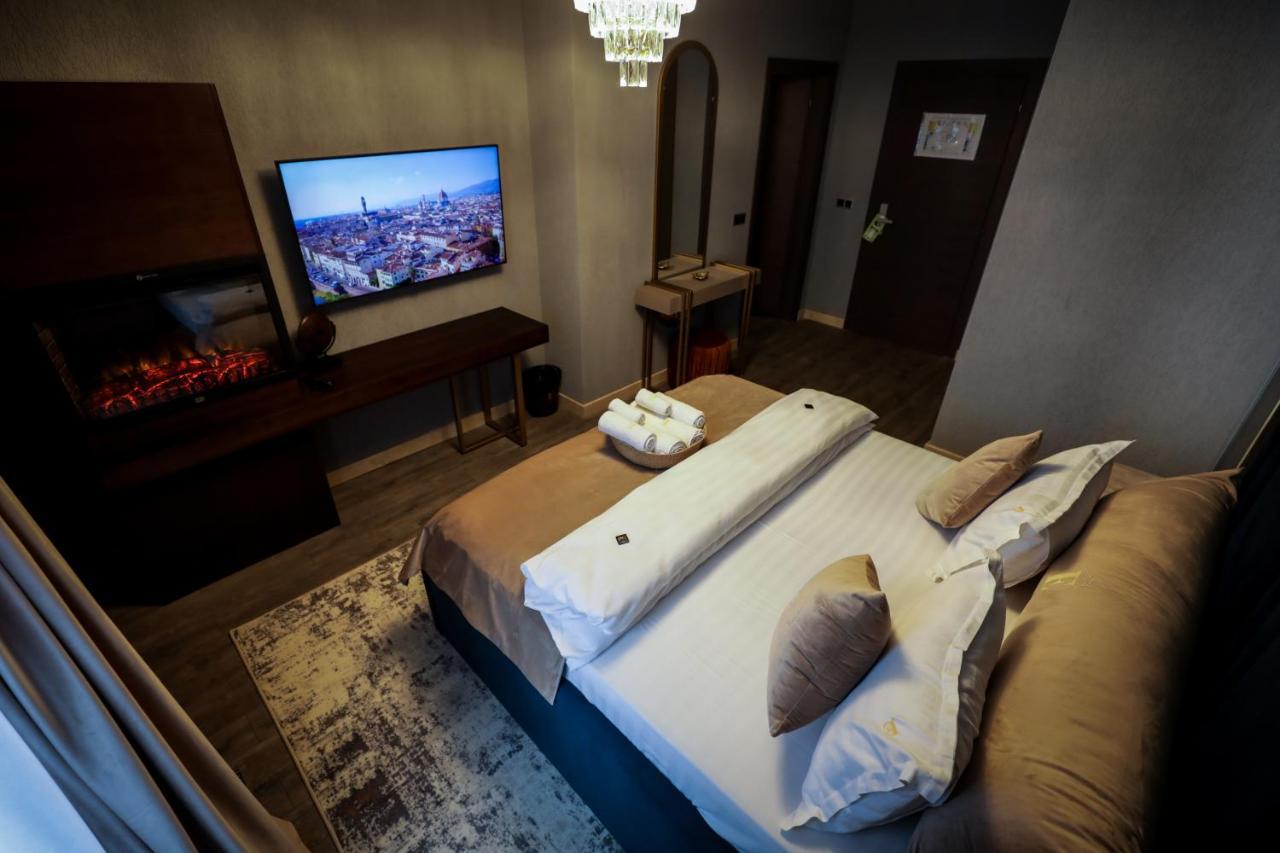 Elexus Apartments 포이아나브라소프 외부 사진