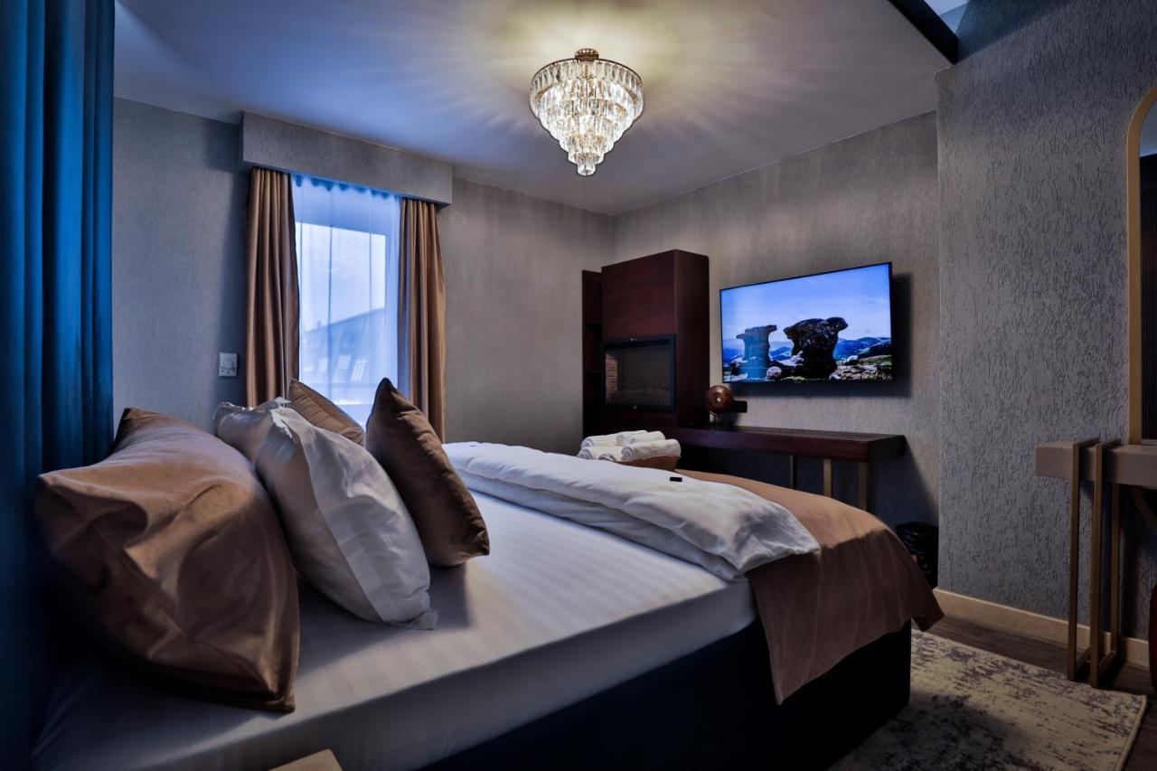 Elexus Apartments 포이아나브라소프 외부 사진