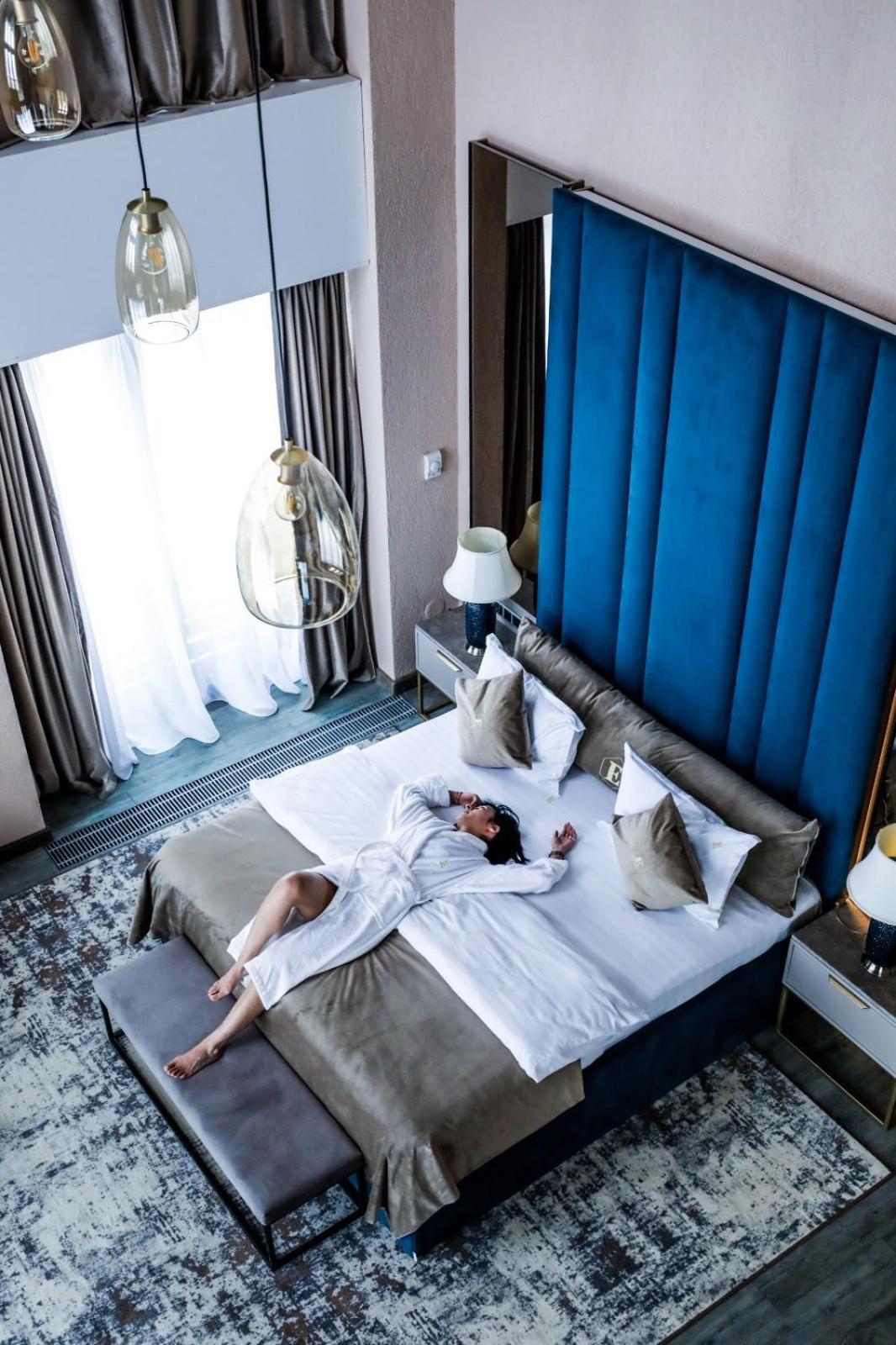 Elexus Apartments 포이아나브라소프 외부 사진